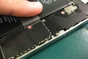 苹果max手机进水