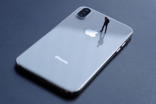 北京苹果手机维修中心【谈iPhone 12顶配版涨价】